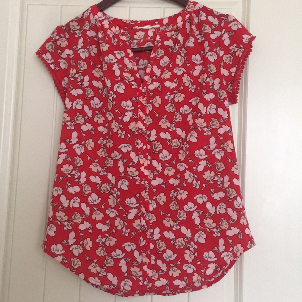 Pink and Red Floral Stitch Fix Blouse Size Xs